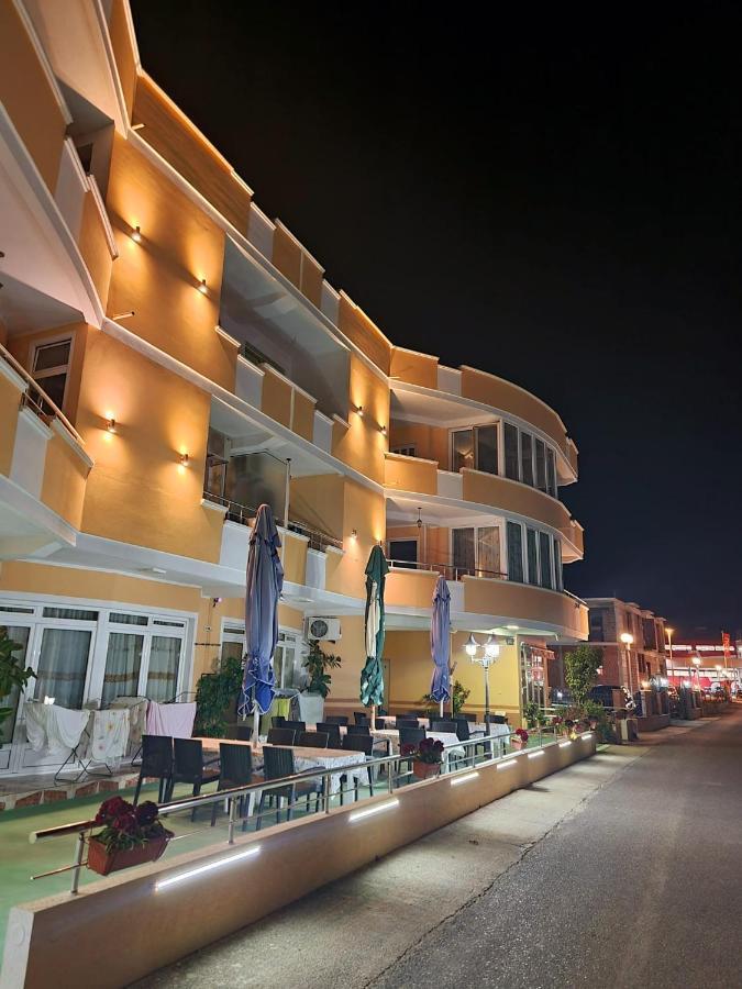 Grandino Rooms & Apartments Ulcinj Exterior photo