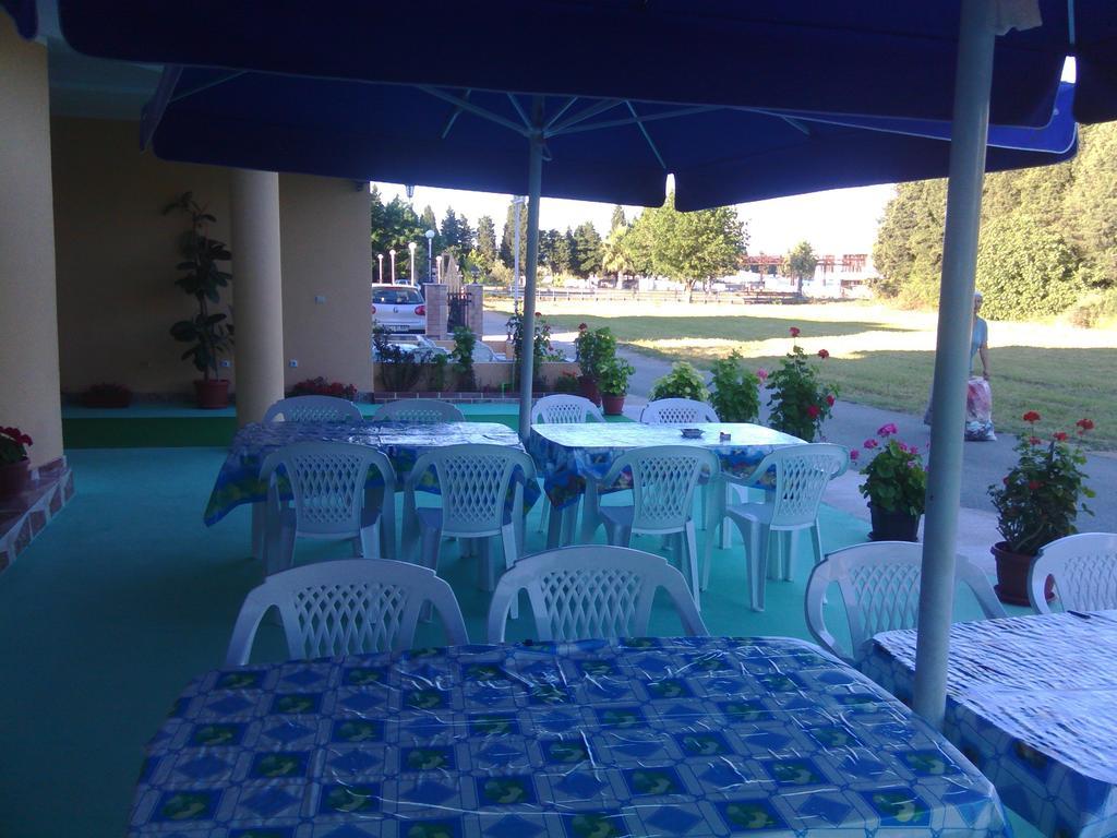 Grandino Rooms & Apartments Ulcinj Room photo